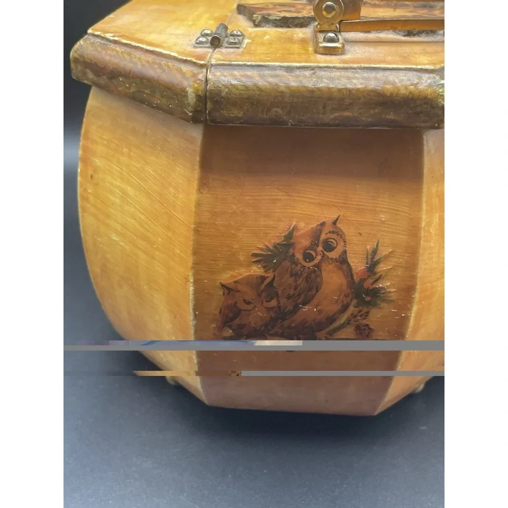 Rare Vintage 1960s-1970s Owl Wood Decoupage Purse